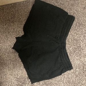 la hearts by pacsun distressed shorts